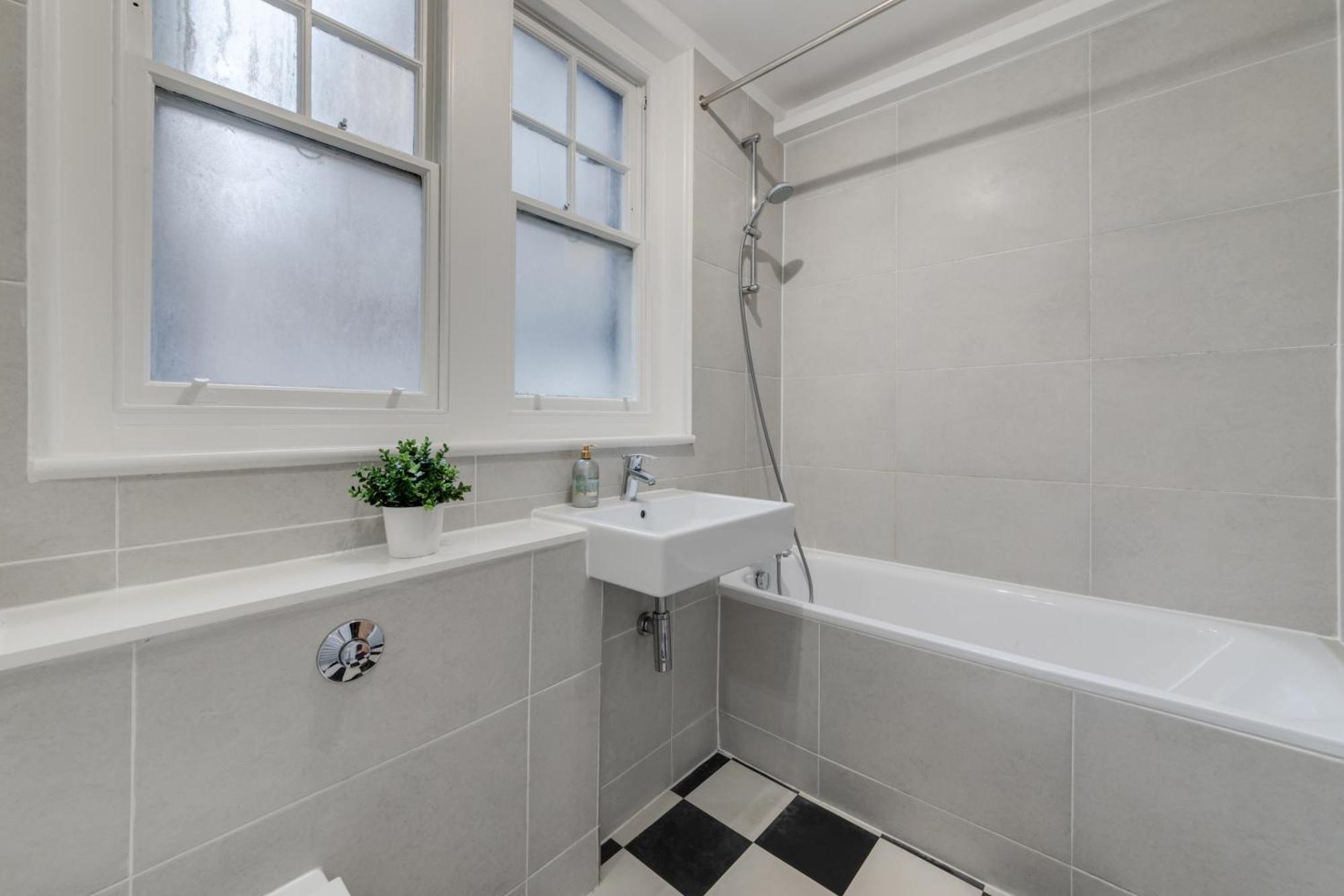 Spacious 1 Bed Apartment- Close To Kings Cross Station ロンドン エクステリア 写真